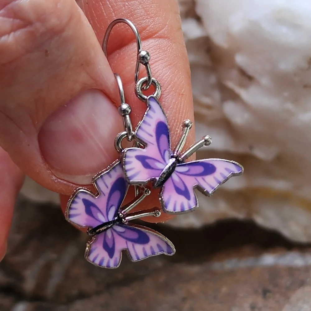 ❤️ Macy's Jewelry Purple Little Butterfly Designer Minimalist Earrings
